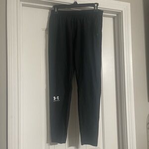 Women’s Under Armour Fitted Athletic Pants